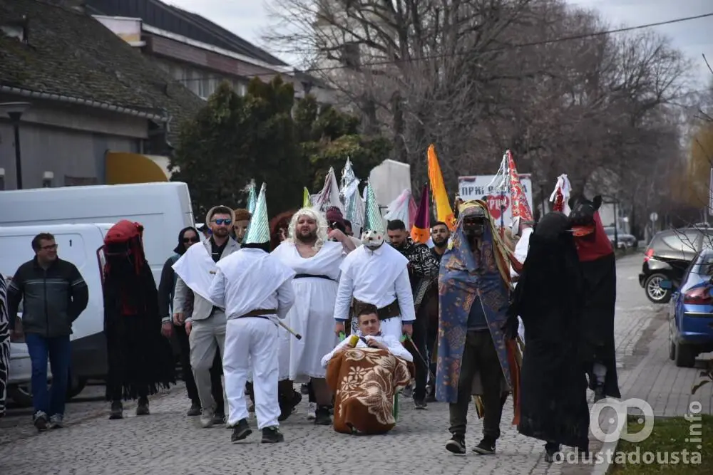 Prigrevica Bele poklade kao simbol buđenja prirode i pobede radosti
