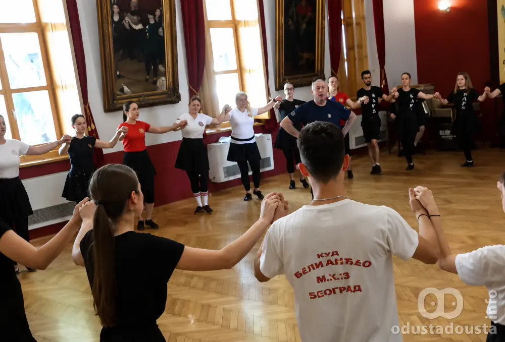 Kasina GKUD „Ravangrad”: Uspešno učešće naših pedagoga na seminaru narodne igre u Somboru