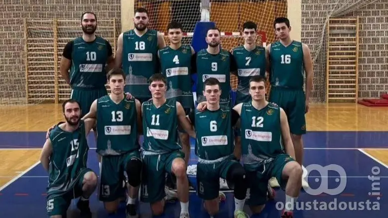 Košarkaši Sombora Siloviti Na Kraju Prvenstva: Ubedljiva Pobeda U Lazarevu Za Treće Mesto
