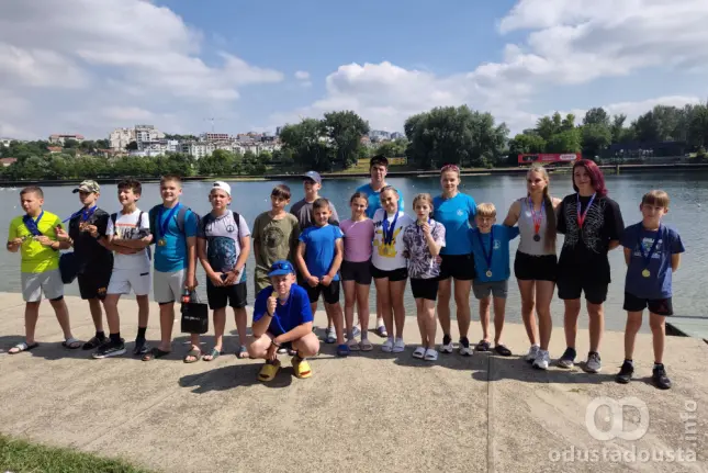 Sjajan start lige na Adi Ciganliji: Kajak klub Sombor ekipno drugi na „Trofeju Beograda“