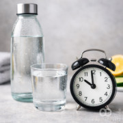 Post na vodi kao reset organizma: pravila, koristi i rizici