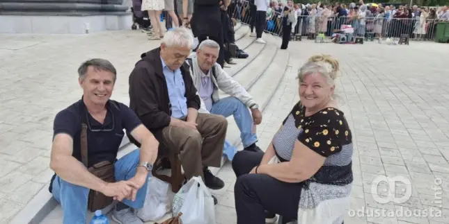 Čudo pred samim ulazom u Hram: Ispovest Somborca koji je satima čekao u redu za Pojas Presvete Bogorodice