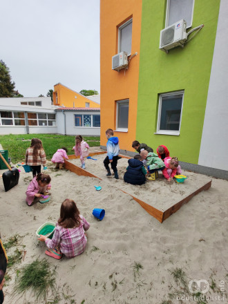 Dvorište „Bubamare" u novom ruhu