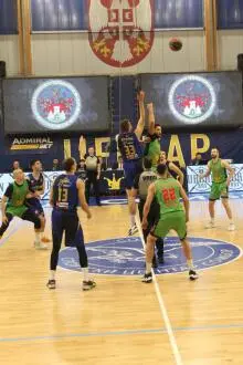 Joker - Vojvodina, podbacivanje lopte 