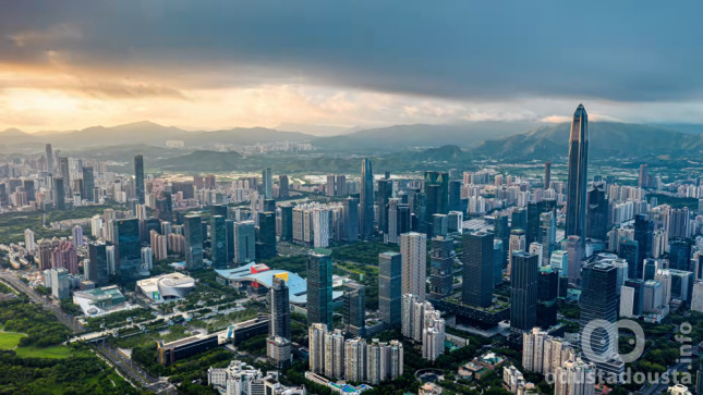 Kina Šenžen 2026: Grad u kojem dronovi i roboti diktiraju tempo života