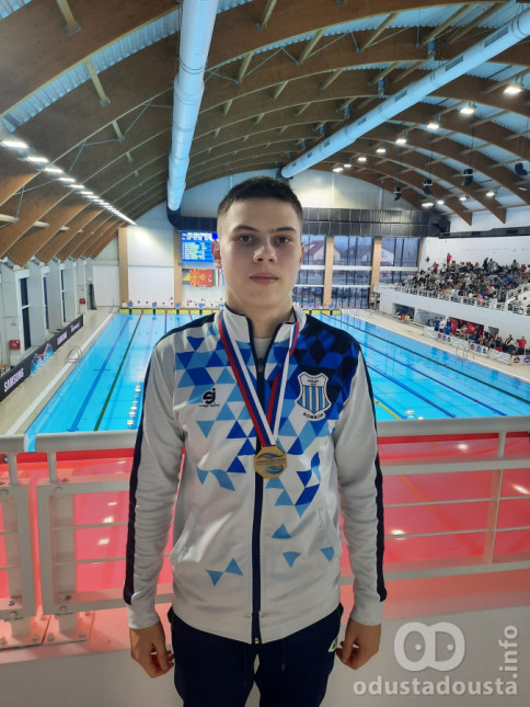 Srebrna Medalja I Četiri Finala Za Plivače Somborskog Poleta Na Srbija Openu