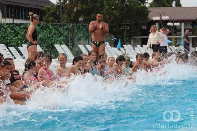 Otvorene prijave za besplatnu školu plivanja za decu iz opštine Apatin