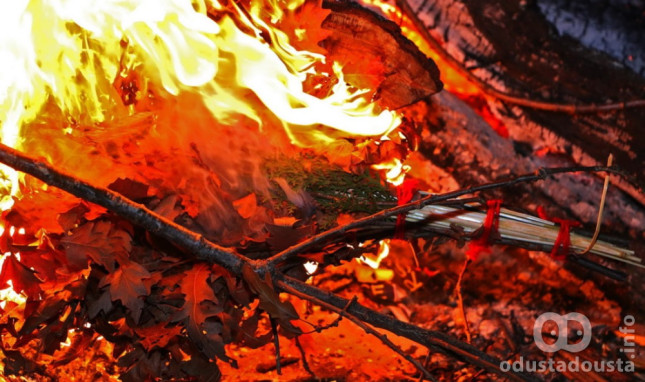 Tradicionalno Paljenje badnjaka od 15h