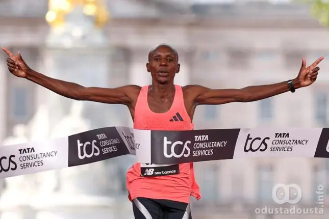 Maraton Istorija ispisana u Londonu: Sebastijan Save probio granicu od dva sata!
