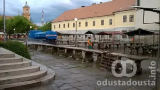 Pijaca u lancima