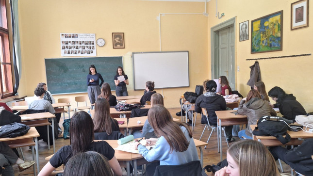 Mali književni matine povodom Svetskog dana poezije održan u Gimnaziji Veljko Petrović Sombor