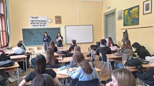 Mali književni matine povodom Svetskog dana poezije održan u Gimnaziji Veljko Petrović Sombor