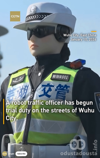 Robot saobraćajac počeo probni rad na ulicama kineskog grada Vuhu