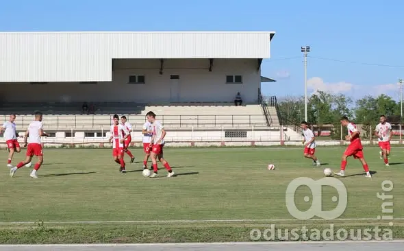 Spektakl na Gradskom stadionu: Radnički slavio protiv Krila Krajine sa 4:3